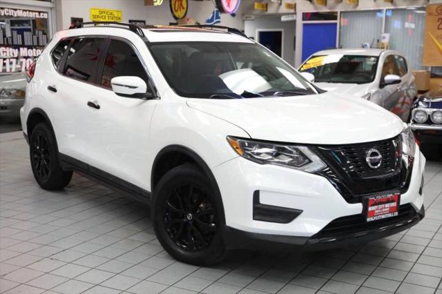 2017 Nissan Rogue SV for sale in Chicago, IL