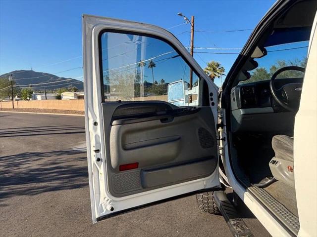 2002 Ford F-250 Base