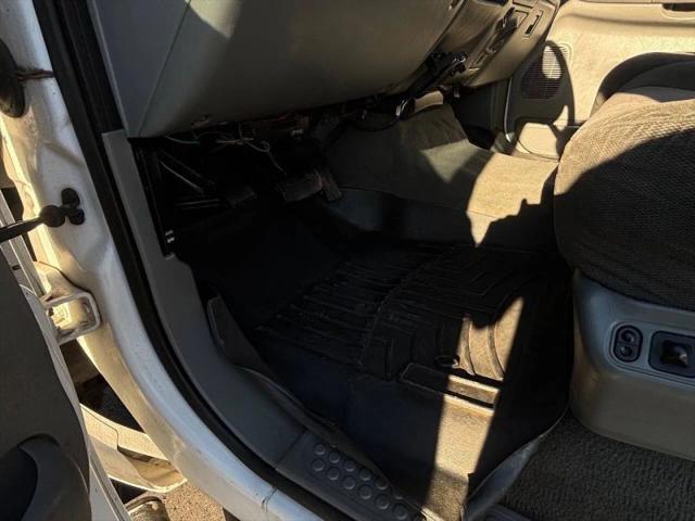 2002 Ford F-250 Base