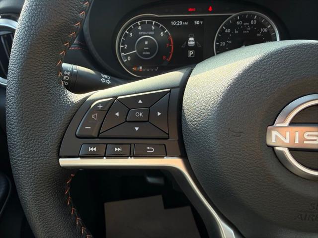 2025 Nissan Versa 1.6 SR