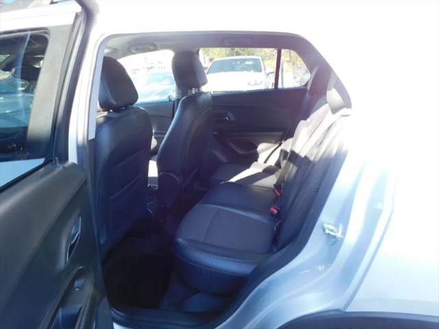 2021 Chevrolet Trax FWD LT