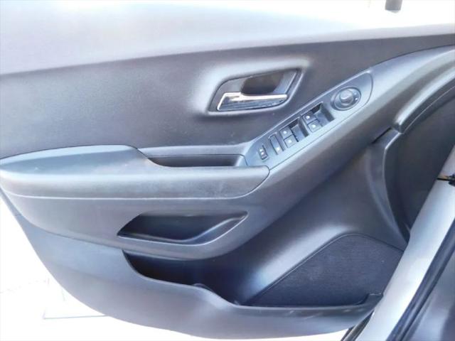 2021 Chevrolet Trax FWD LT