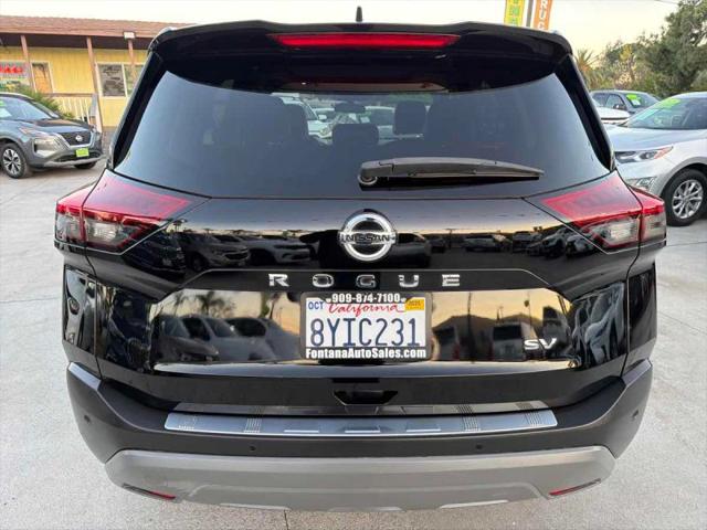2021 Nissan Rogue SV FWD