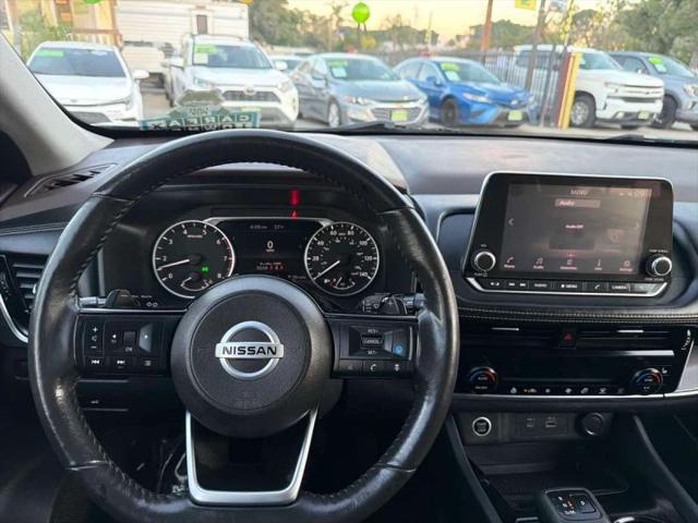 2021 Nissan Rogue SV FWD