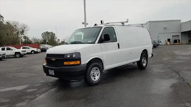 2025 Chevrolet Express Cargo Van RWD 2500 Regular Wheelbase WT