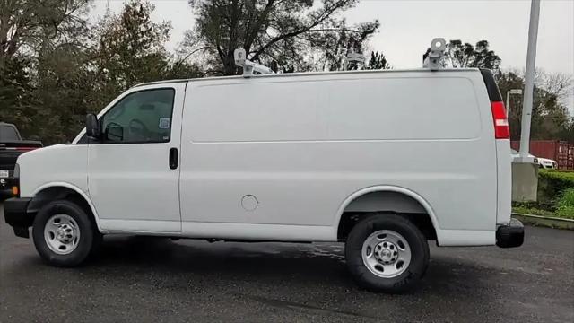 2025 Chevrolet Express Cargo Van RWD 2500 Regular Wheelbase WT