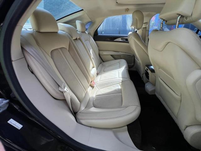 2015 Lincoln MKZ Base