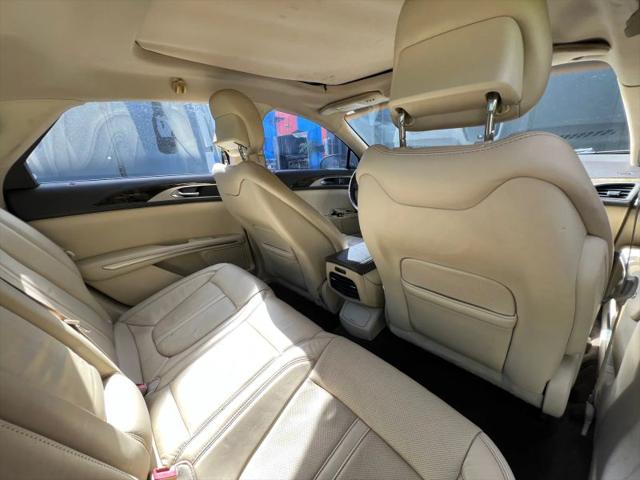 2015 Lincoln MKZ Base