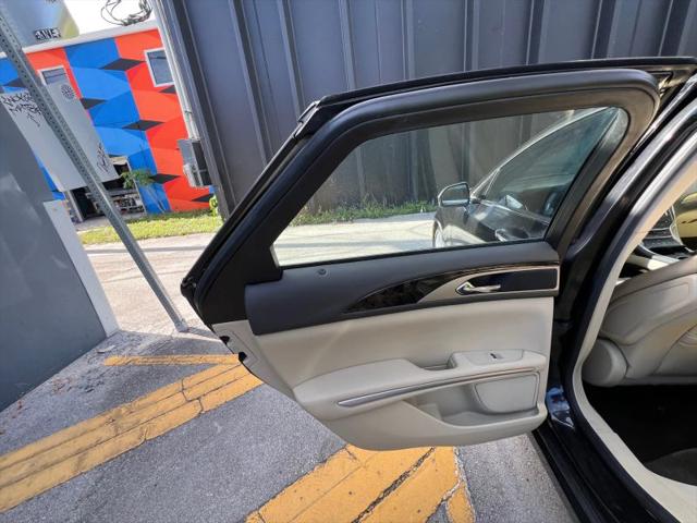 2015 Lincoln MKZ Base