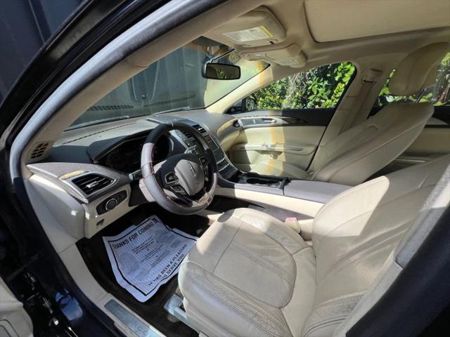2015 Lincoln MKZ Base