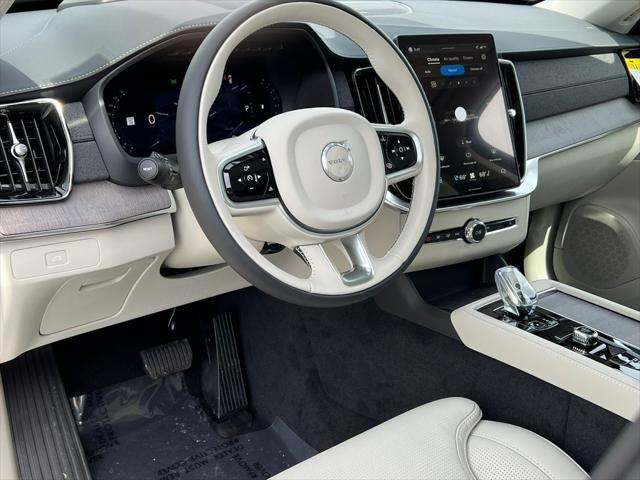 2026 Volvo XC90 B6 Ultra 7-Seater