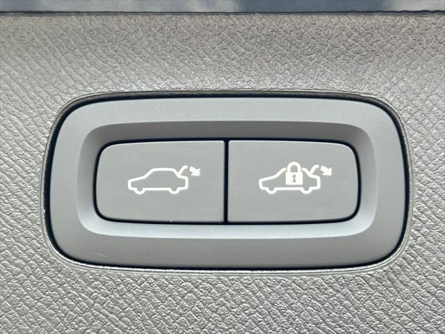 2026 Volvo XC90 B6 Ultra 7-Seater