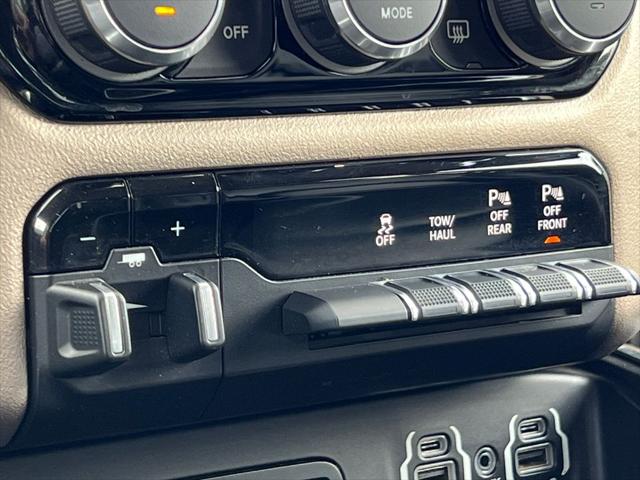 2019 Ram 1500 Laramie Crew Cab 4x4 57 Box