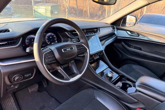 2023 Jeep Grand Cherokee L Altitude 4x4