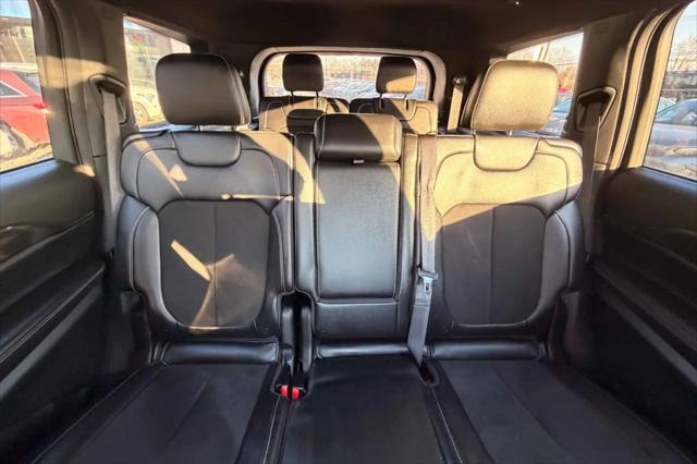 2023 Jeep Grand Cherokee L Altitude 4x4