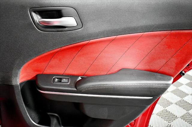 2018 Dodge Charger SXT RWD