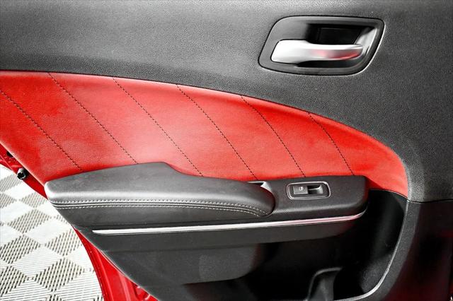 2018 Dodge Charger SXT RWD