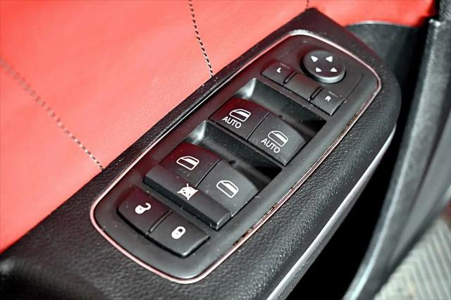2018 Dodge Charger SXT RWD
