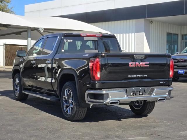 2026 GMC Sierra 1500 Crew Cab, Short Bed, SLT, 4WD