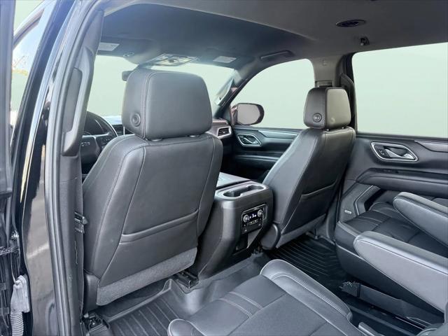 2021 Chevrolet Suburban 4WD RST