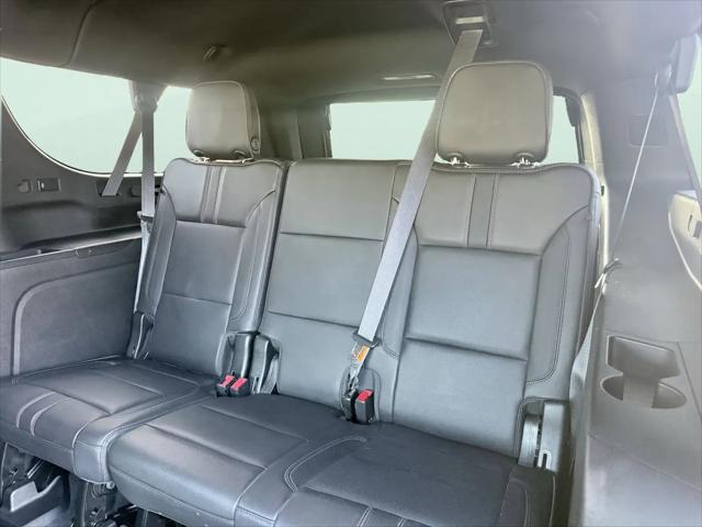 2021 Chevrolet Suburban 4WD RST