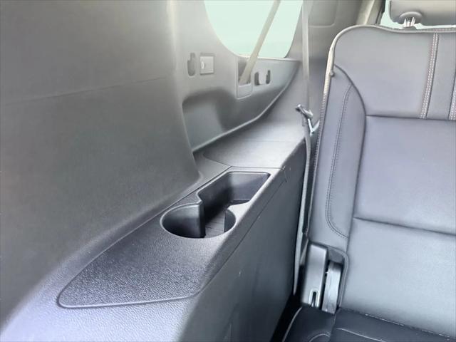 2021 Chevrolet Suburban 4WD RST