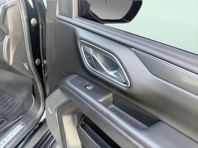 2021 Chevrolet Suburban 4WD RST