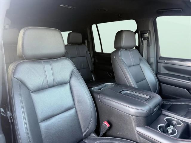 2021 Chevrolet Suburban 4WD RST