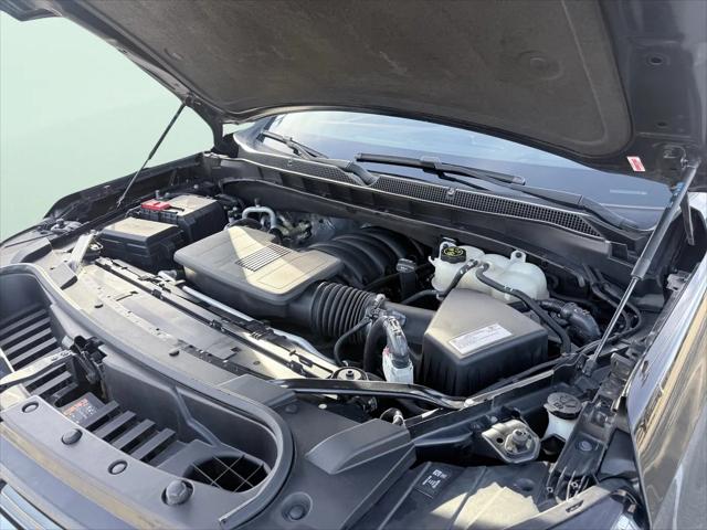 2021 Chevrolet Suburban 4WD RST