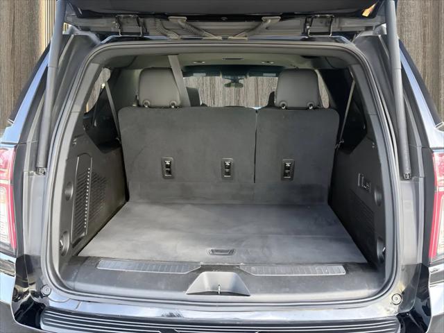 2021 Chevrolet Suburban 4WD RST
