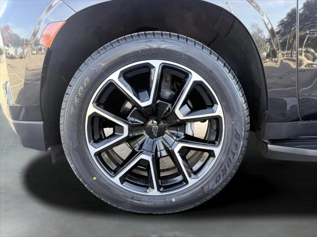 2021 Chevrolet Suburban 4WD RST