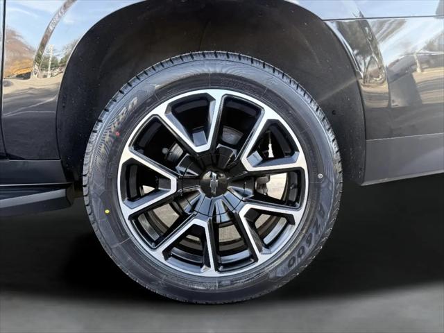 2021 Chevrolet Suburban 4WD RST