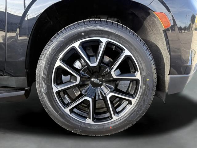 2021 Chevrolet Suburban 4WD RST