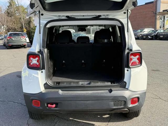 2023 Jeep Renegade Trailhawk 4x4