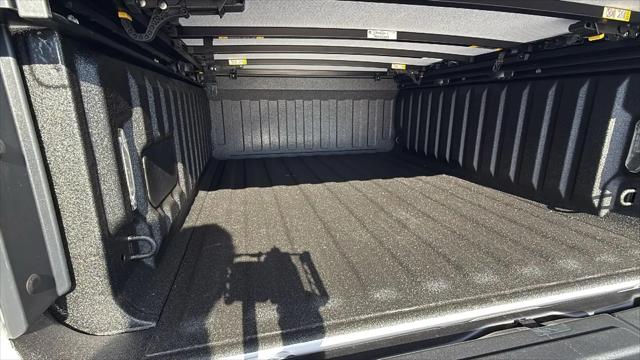 2026 Ram 1500 Limited Crew Cab 4x4 5'7" Box