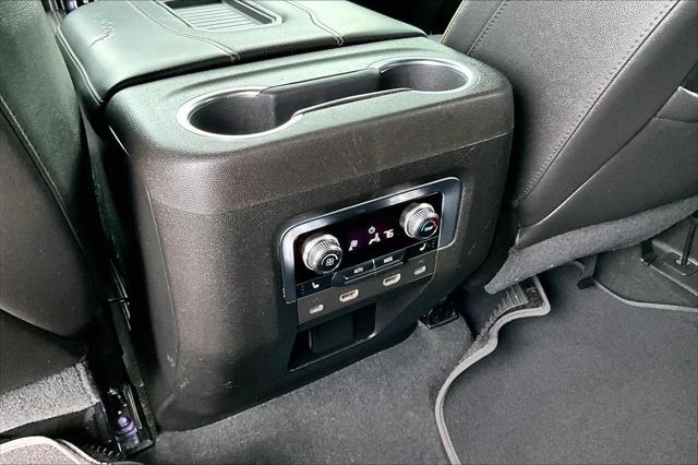 2021 GMC Yukon 4WD AT4