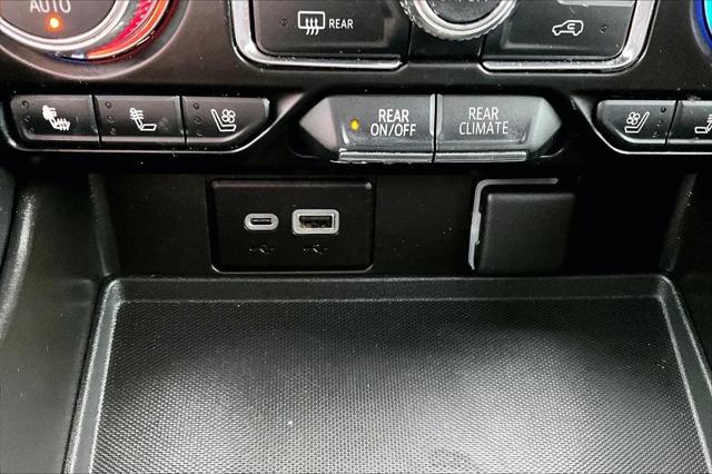 2021 GMC Yukon 4WD AT4