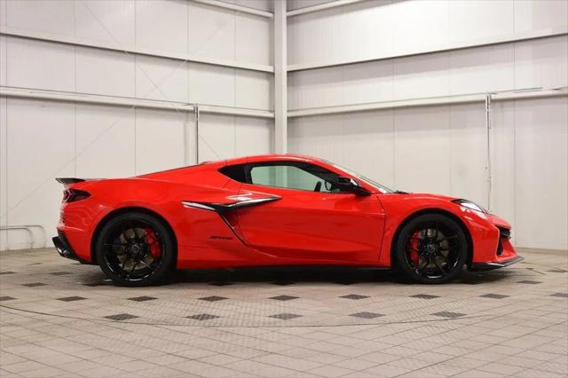 2026 Chevrolet Corvette Z06 Coupe, 2LZ, RWD