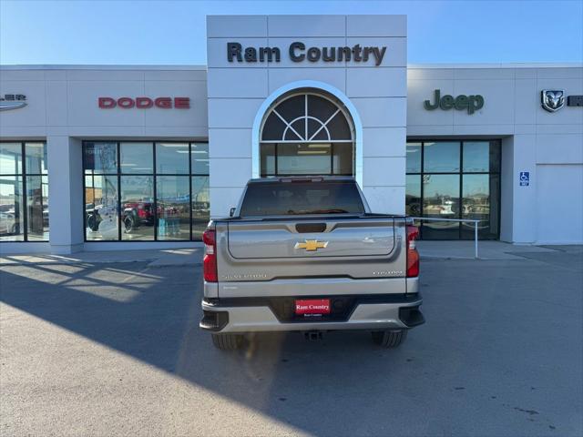 2024 Chevrolet Silverado 1500 2WD Crew Cab Short Bed Custom