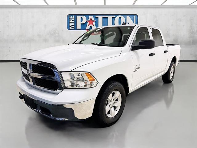 2022 RAM 1500 Classic SLT Crew Cab 4x4 57 Box