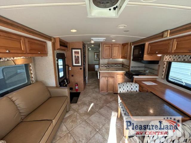 2015 Ford F-53 Unknown