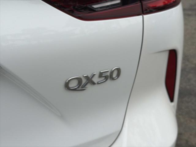 2023 INFINITI QX50 LUXE