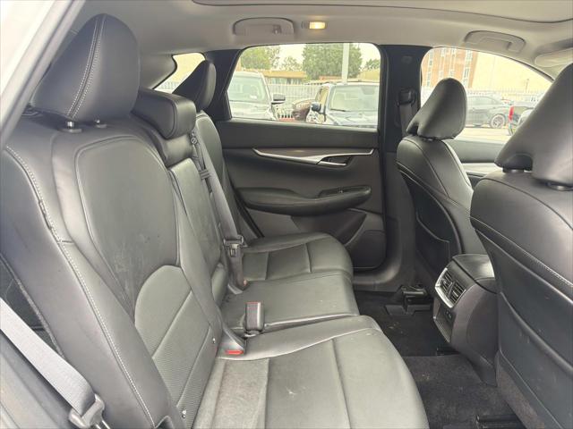 2023 INFINITI QX50 LUXE