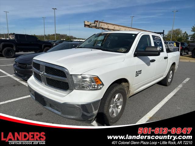 2023 RAM 1500 Classic SLT Crew Cab 4x4 57 Box 2023 RAM 1500 Classic SLT Crew Cab 4x4 57 Box