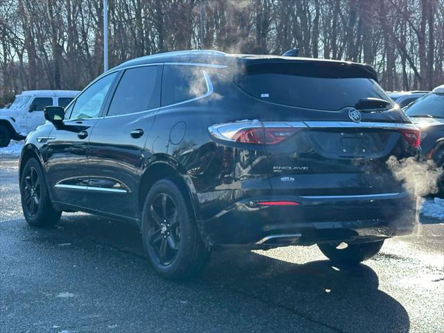 2024 Buick Enclave Essence AWD