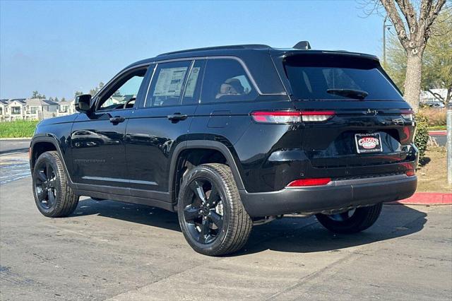 2026 Jeep Grand Cherokee Grand Cherokee Limited 4x2