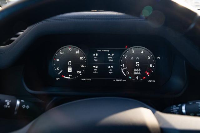 2023 Land Rover Defender 130 X-Dynamic SE