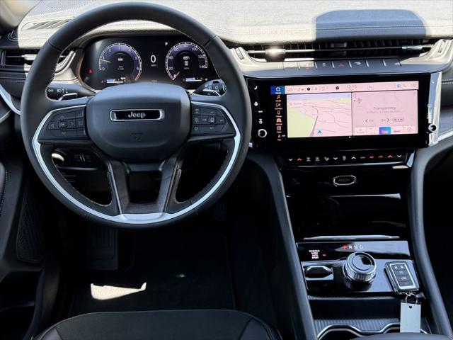 2026 Jeep Grand Cherokee L Altitude 4x4