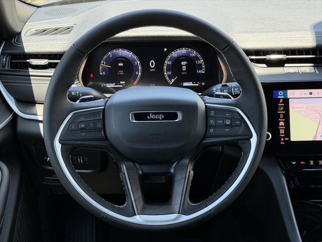2026 Jeep Grand Cherokee L Altitude 4x4