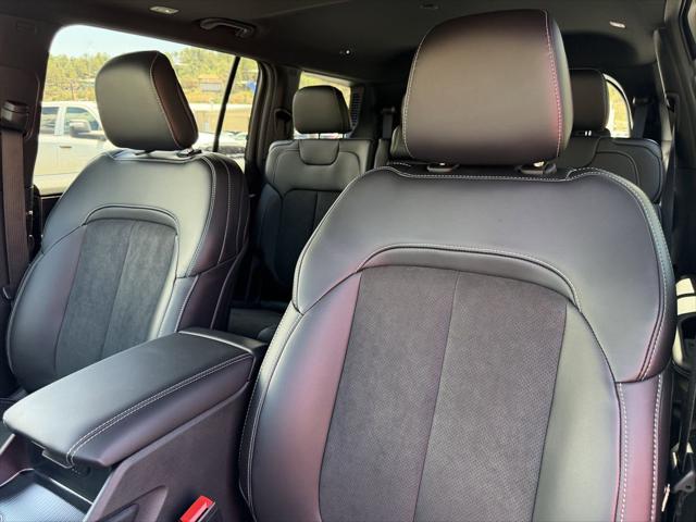 2026 Jeep Grand Cherokee L Altitude 4x4